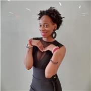 Estudiante en curso de licenciatura en educación artística y artes escénicas para todas la edades